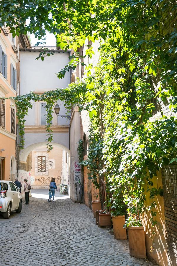 De 67 M² En Trastevere, Con 1 Habitación Apartamento Roma