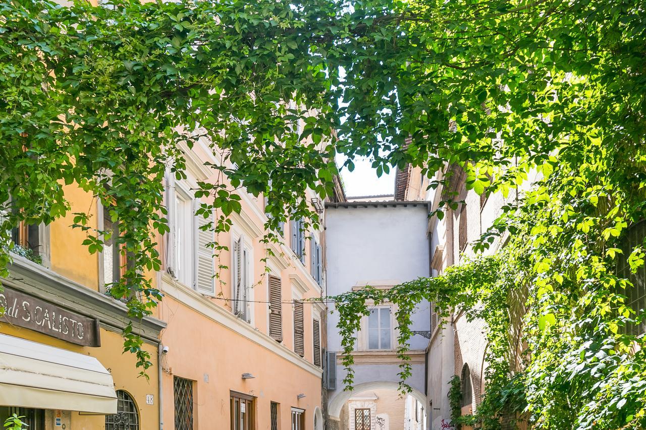 De 67 M² En Trastevere, Con 1 Habitación