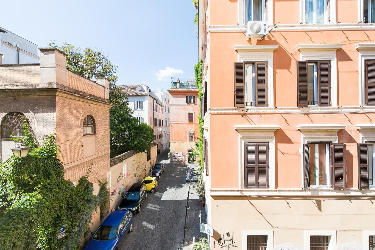 De 67 M² En Trastevere, Con 1 Habitación Apartamento Roma